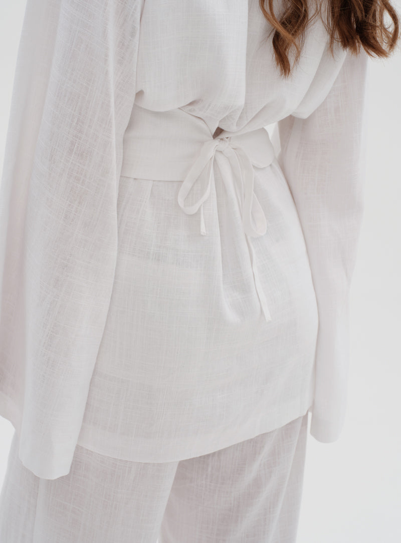 Linen Blazer with belt