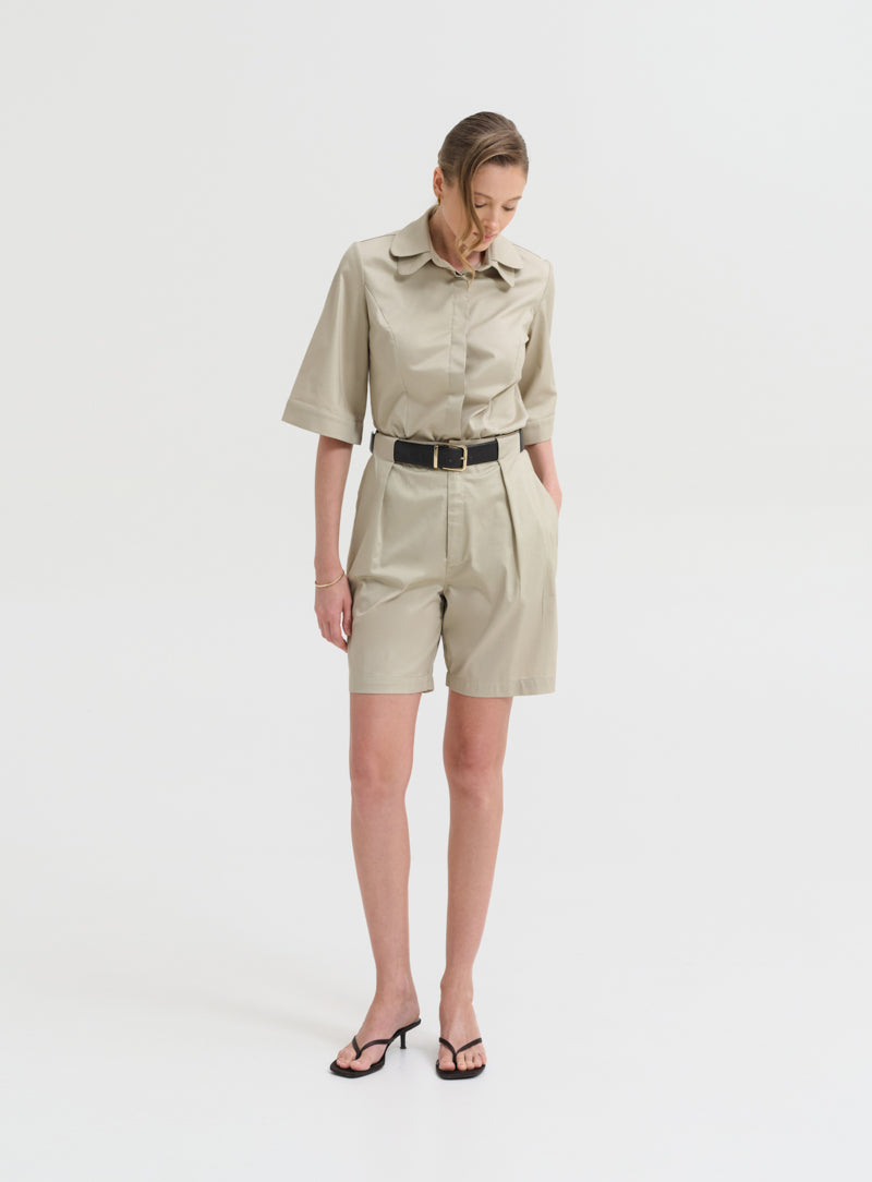 Tailored Overlap Shorts