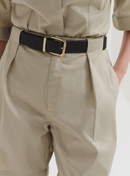 Tailored Overlap Shorts